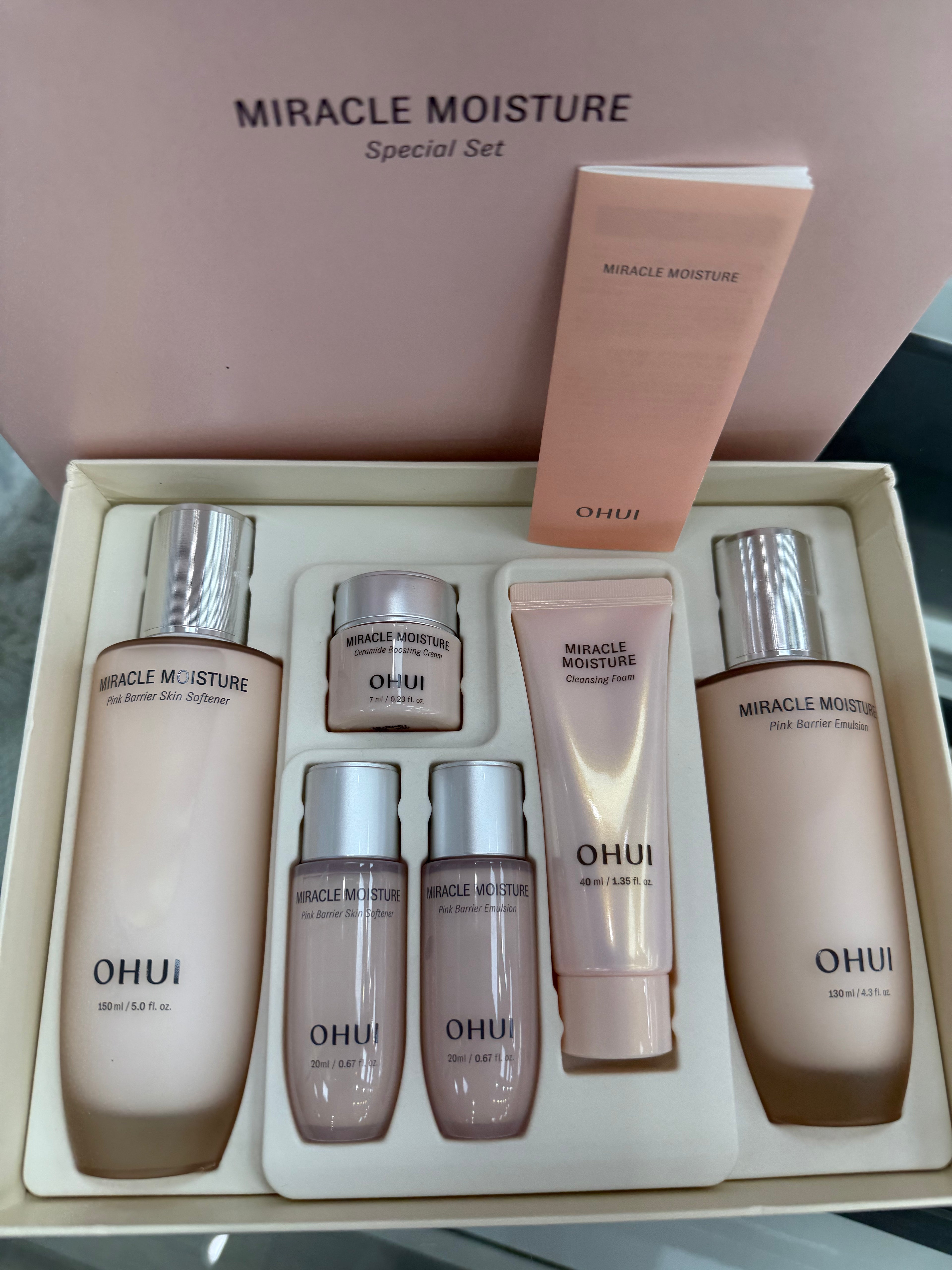 OHUI Miracle Moisture 2pcs Special Set