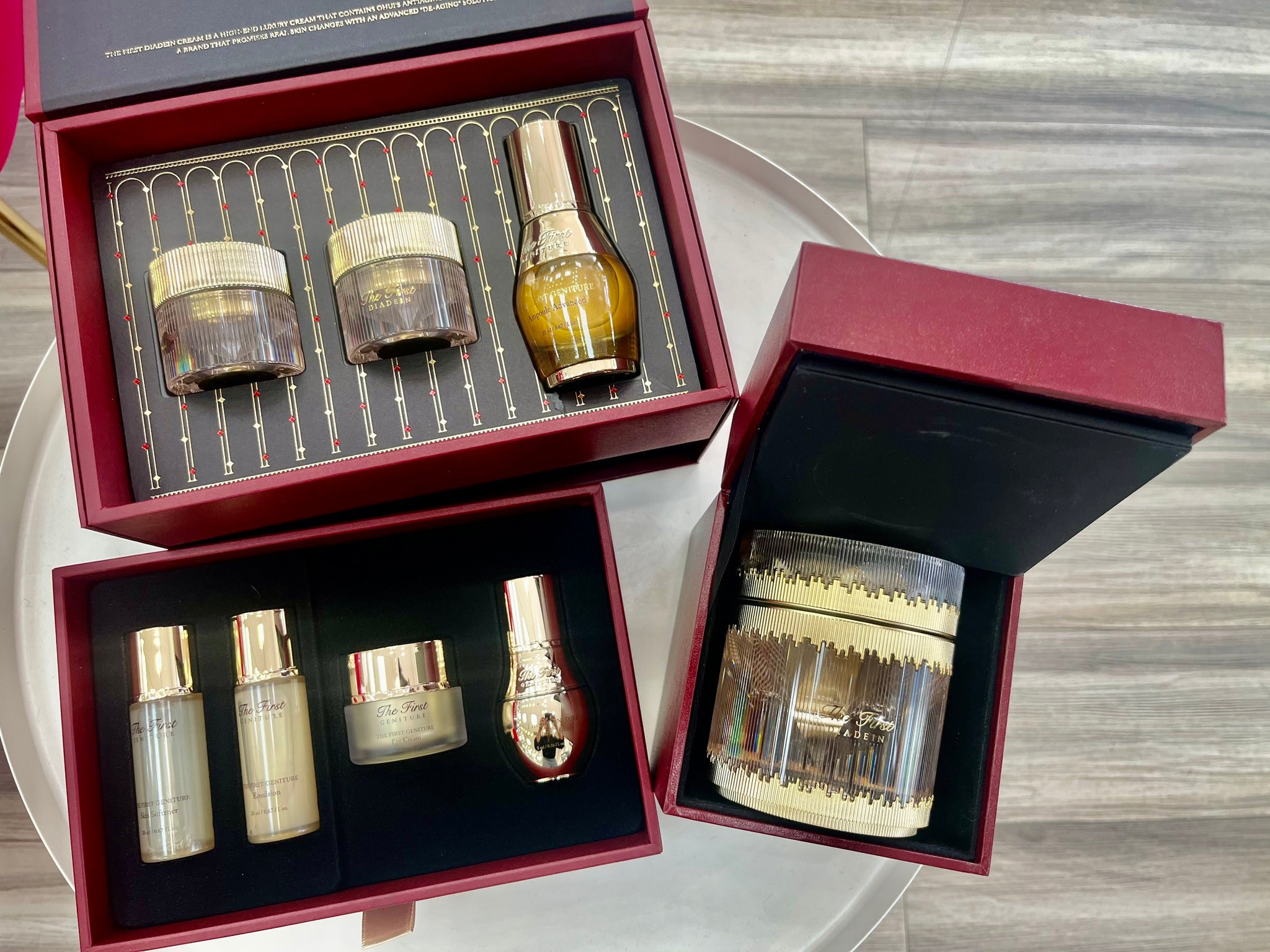 OHUI The First Diadein Solitaire Cream Special set