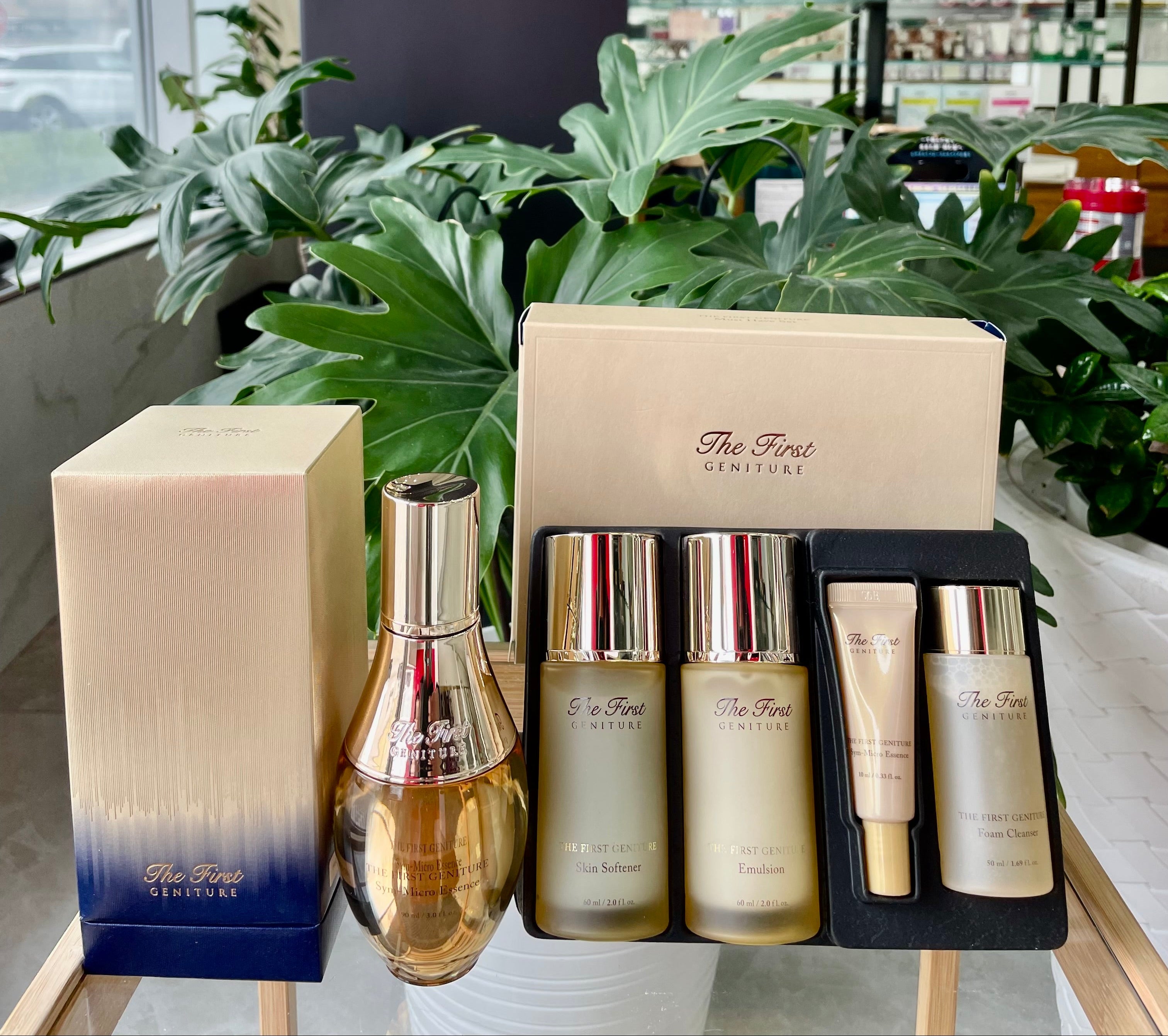 The First Geniture Sym Micro Essence 90ml